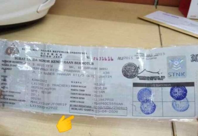 
Surat Tanda Nomor Kendaraan Bermotor (STNK). (Doc: Istimewa)