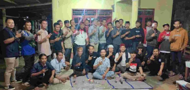 
Keluarga Besar Milenial Korcam Setu Sambut Idul Fitri dengan Bersilaturahmi