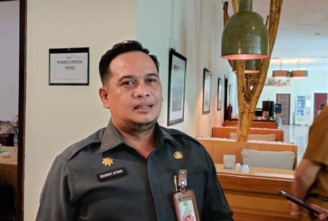 
Kepala DPMD Kabupaten Bekasi, Rahmat Atong. (Dok: Istimewa)