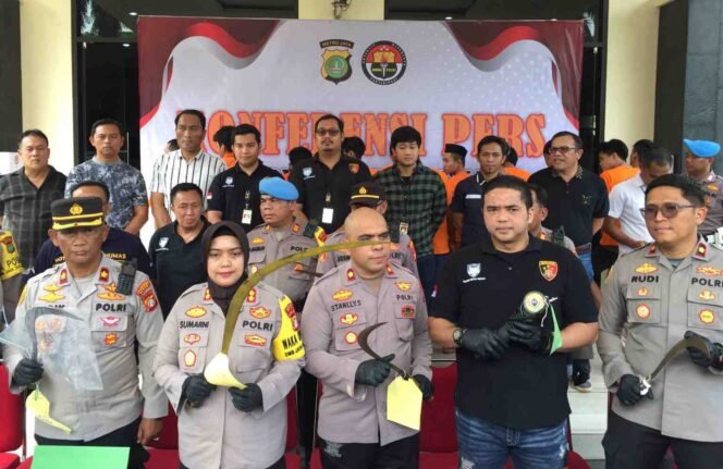 
Polres Metro Bekasi Ungkap Sejumlah Kasus Kejahatan di Kabupaten Bekasi