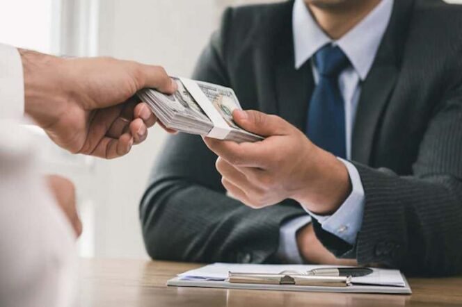 
Ilustrasi Peminjam Uang. (Dok: Istimewa)