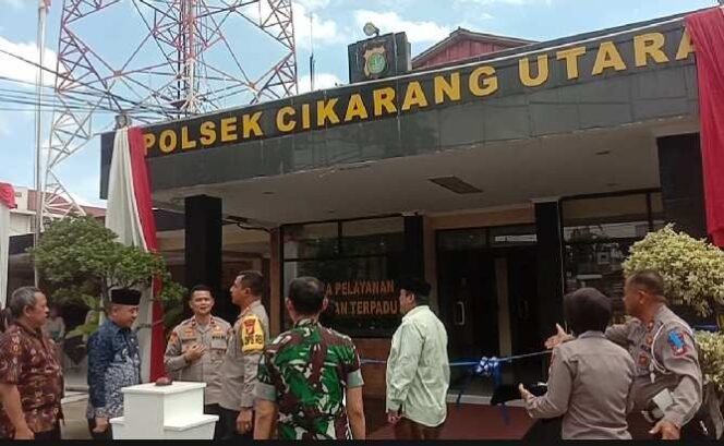
Peresmian Perubahan Nama Polsek Cikarang Menjadi Polsek Cikarang Utara. (Dok: Istimewa)