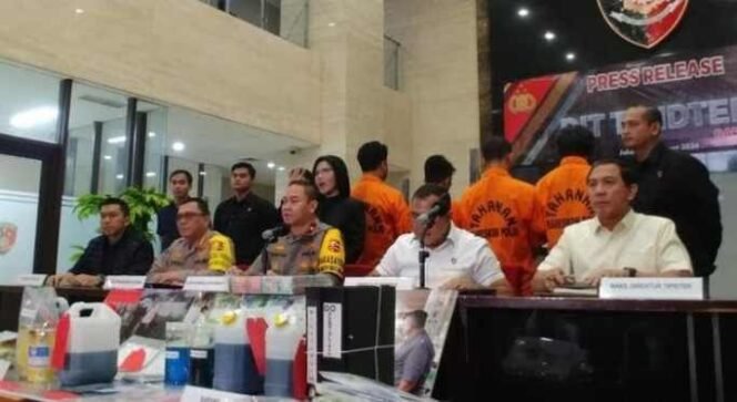 Penangkapan Tersangka Pemalsuan BBM Pertalite Menjadi Pertamax. (Dok: Istimewa)