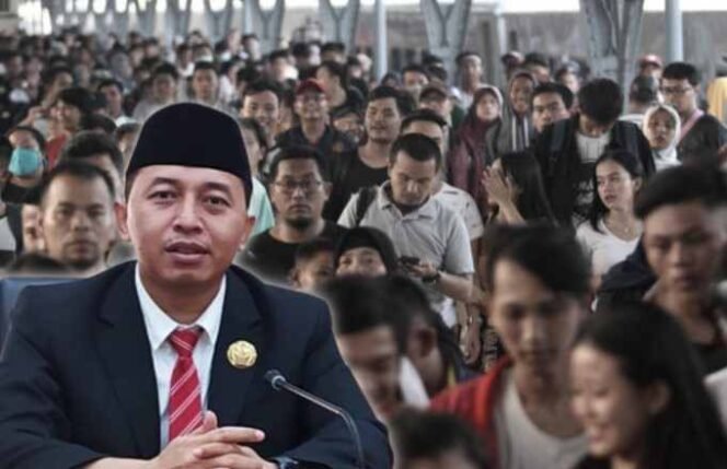 
Komisi IV DPRD Kabupaten Bekasi, Nyumarno, Menanggapi Soal Warga Pendatang ke Kabupaten Bekasi Setelah Lebaran 2024. (Dok: Istimewa)