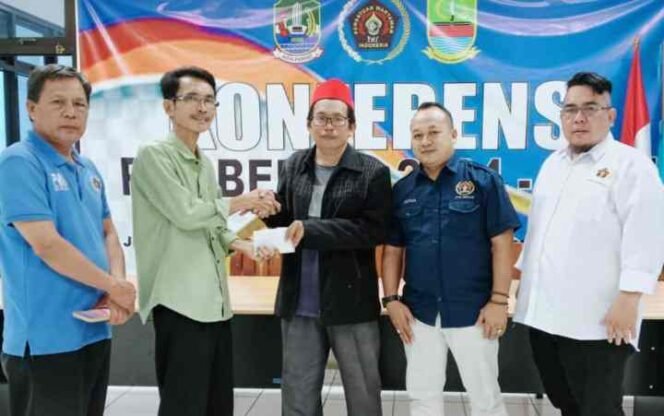 
Ketua PWI Bekasi Raya dan Ketua PWI Peduli. (Dok: Istimewa)