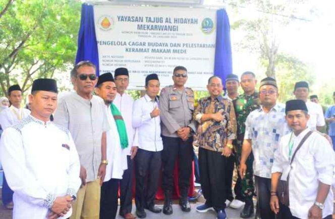 
Peresmian Yayasan Tajug Al Hidayah Mekarwangi. (Dok: Istimewa)