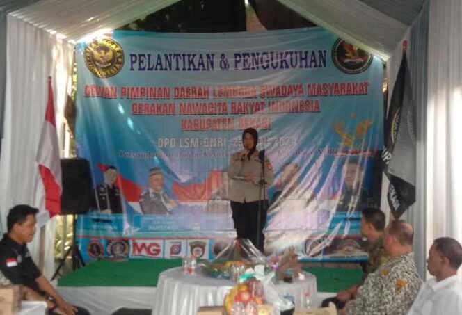 
Kapolsek Setu, AKP Ani Widayati, Hadiri Pelantikan dan Pengukuhan LSM GNRI Kabupaten Bekasi. (Dok: Istimewa)