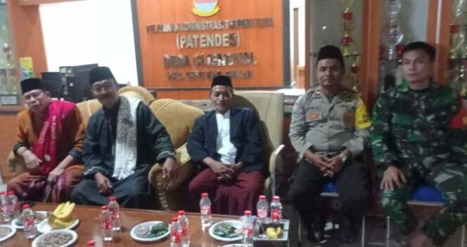 
Pemdes Cijengkol Peringati Tahun Baru Islam 1446 Hijriah / 2024 Masehi. (Dok: Istimewa)