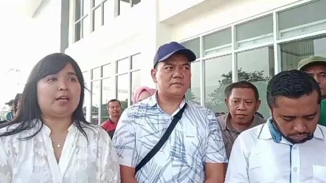 
Siti Mylanie Lubis SH, kuasa hukum pelapor H. Mulyana dan Paguyuban Mitra Bahagia Berkah Bersama dalam Perkara EDC Cash. (Dok: Istimewa)