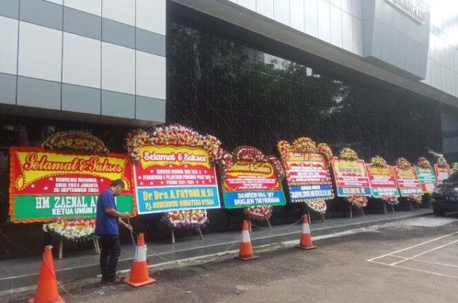 Kiriman Bunga Ucapan Konvensi Nasional Serikat Media Siber Indonesia. (Dok: Istimewa)