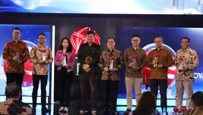 
Hadirkan Inovasi Buka Rekening Investasi BRIGHTS via BRImo, BRI Danareksa Raih ICAII 2023