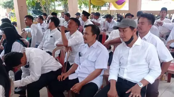 Kades Ciledug Iing Solihin