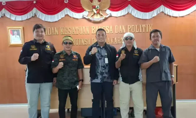 
LSM GNRI DPW DKI Jakarta Sambangi Bakesbangpol DKI Jakarta. (Dok: Istimewa)