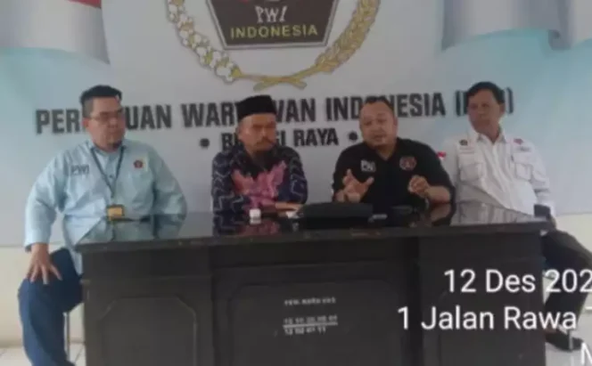
Pengurus PWI Bekasi Raya. (Dok: Istimewa)