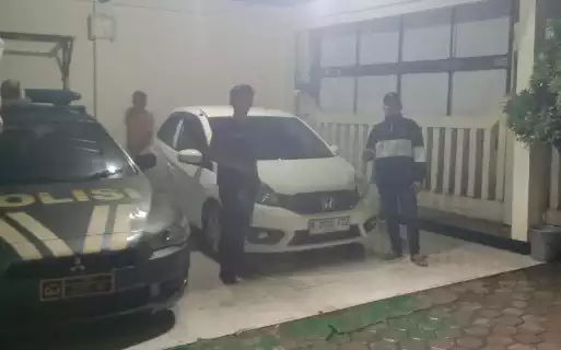 Rental Mobil Setu