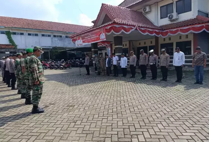 
Forkopimcam Setu Sosialisasi Maklumat Bupati Bekasi Tentang Bulan Suci Ramadan. (Dok: Istimewa)