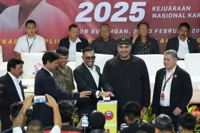 
Menpora RI, Dito Ariotedjo, secara resmi membuka Kejuaraan Nasional Indonesia Karate-Do (Kejurnas Inkado 2025). (Dok: Istimewa)