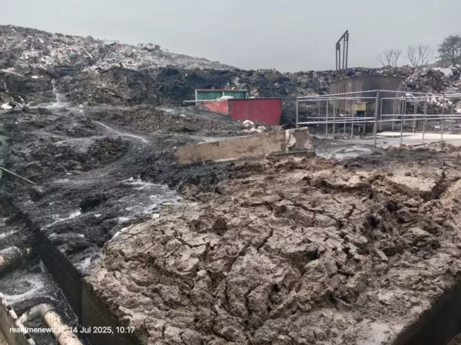 
Longsoran Lumpur Sampah TPA Sumurbatu. (Dok: Istimewa)