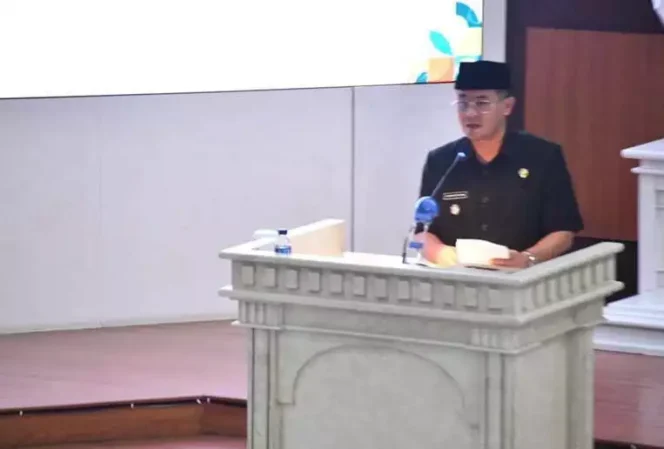 
Wakil Gubernur Jawa Barat, Erwan Setiawan, dalam Rapat Paripurna DPRD Provinsi Jawa Barat di Kota Bandung. (Dok: Istimewa)