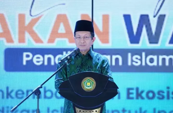 
Menteri Agama, Nasaruddin Umar, dalam acara Peluncuran Wakaf Uang Pendidikan Islam yang berlangsung di Jakarta. (Dok: Istimewa)