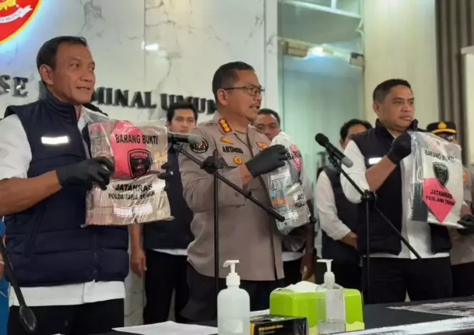 
Ditreskrimum Polda Jawa Tengah berhasil mengungkap kasus penipuan dengan modus jual beli gudang. (Dok: Istimewa)