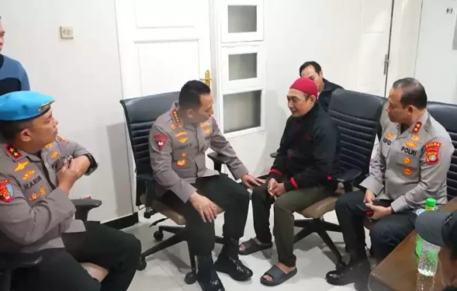 Kapolri Sampaikan Duka Cita dan Permohonan Maaf kepada Keluarga Korban Aksi Demo Jakarta. (Dok: Istimewa)