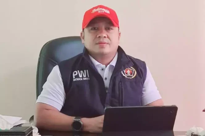 
Ketua PWI Bekasi Raya, Ade Muksin, S.H. (Dok: Istimewa)