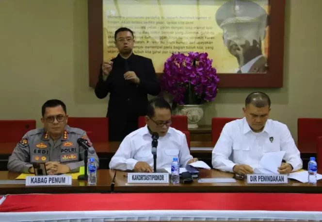 
Kortas Tipidkor Polri Tetapkan Empat Tersangka dalam Dugaan Korupsi Proyek PLTU Kalbar. (Dok: Istimewa)