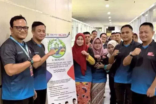 
Peluncuran Aplikasi Ir. Berdasi pada Dinas SDABMBK Kabupaten Bekasi. (Dok: Istimewa)