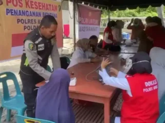 Pengungsi Banjir di Bireuen Mendapat Layanan Kesehatan Gratis. (Dok: Istimewa)