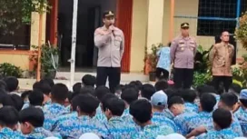 Polsek Cikarang Barat di SMK Cibitung. (Dok: Istimewa)