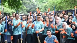 Photo:  Jasa Raharja melaksanakan gerakan kepedulian lingkungan yang dilakukan bersamaan di berbagai wilayah Indonesia (Doc.Ist) 