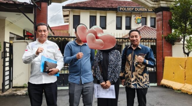 Photo: Lembaga bantuan hukum Bintang Yustisia Nusantara LBH BYN Saat dampingi korban dugaan kekerasan di Polsek Duren sawit (Doc.cam) 
