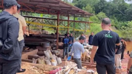 Polri Bongkar Tambang Ilegal dan Penyelundupan Pasir Timah ke Malaysia. (Dok: Istimewa)