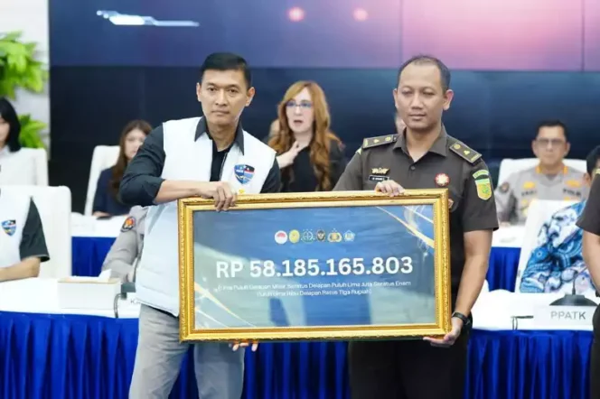 
Rp58,18 Miliar Aset TPPU Judi Online Diserahkan Bareskrim ke Negara. (Dok: Istimewa)