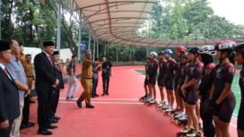 Photo: Walikota Bekasi Tri Adhianto saat meresmikan International Skate Track dan GOR Terpadu Kota Bekasi. (Doc.Ist) 