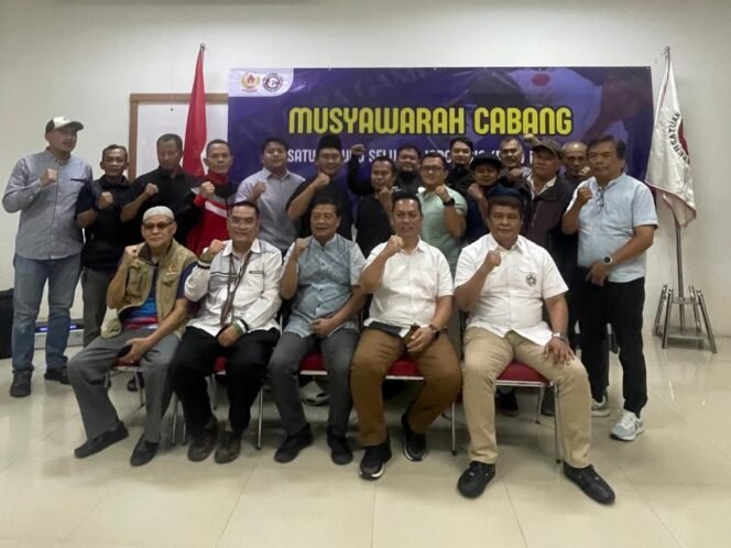 
Photo: Pengurus Cabang Persatuan Judo Seluruh Indonesia (PJSI) Kota Bekasi untuk masa bakti 2026–2031. (Doc.cam) 