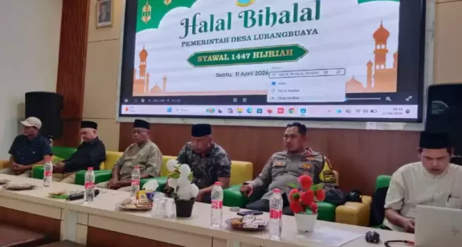
Halal bihalal Desa Lubangbuaya Buaya, Setu. (Dok: Istimewa)