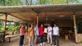 Photo: Tim Program Pengabdian kepada Masyarakat (PKM) Universitas Borobudur kembali melaksanakan kegiatan lanjutan di Desa Cipambuan, Kecamatan Babakan Madang, Kabupaten Bogor,  (Doc.Ist) 