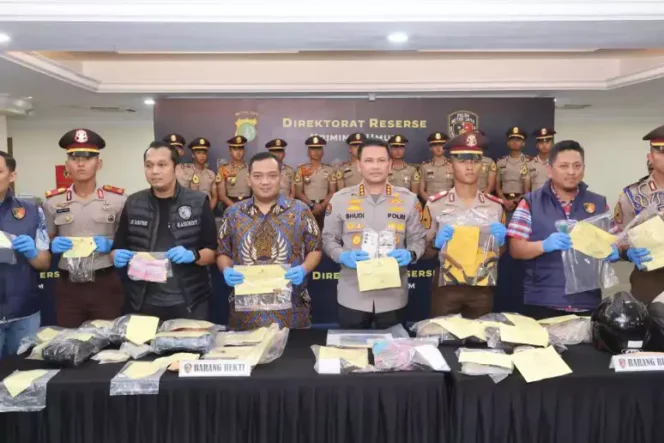 
Pengungkapan Kasus Curat di Polda Metro Jaya. (Dok: Istimewa)