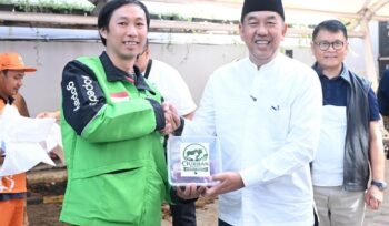 Photo: Dalam momentum Hari Raya Iduladha 1447 Hijriah, PT Jasa Raharja kembali melaksanakan kegiatan kurban. (Doc.Ist) 