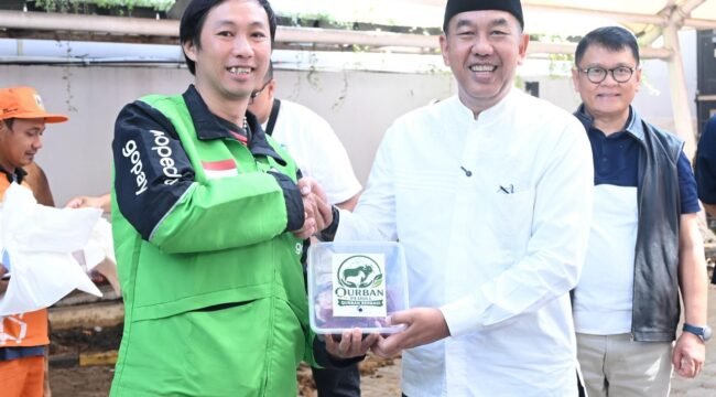 Photo: Dalam momentum Hari Raya Iduladha 1447 Hijriah, PT Jasa Raharja kembali melaksanakan kegiatan kurban. (Doc.Ist) 