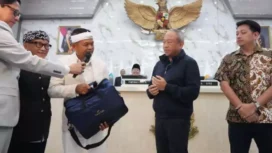 KDM Beri Bonus Rp1 Miliar untuk Persib Usai Cetak Hattrick Juara. (Dok: Istimewa)