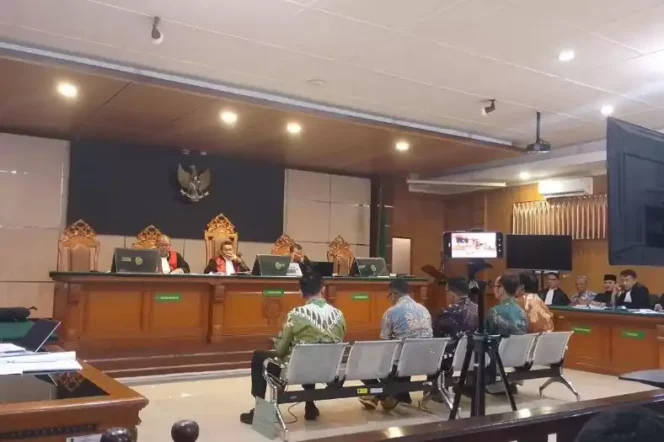 
Sidang Ijon Proyek Bekasi, Pengacara Sebut Perintah Pengaturan Proyek Berasal dari Kepala Dinas