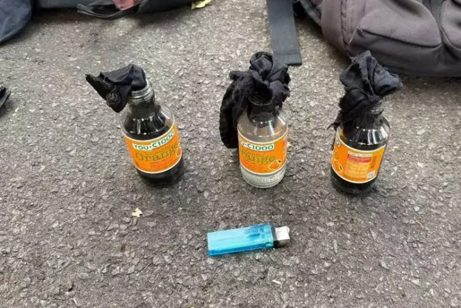 
Bawa Botol Bersumbu ke Aksi DPR, Pemuda 24 Tahun Jadi Tersangka