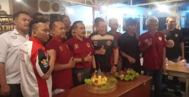 
Konsolidasi Akbar LPKSM Satria, Ketum Wawan Gunawan Tegaskan Komitmen Perjuangkan Hak Konsumen