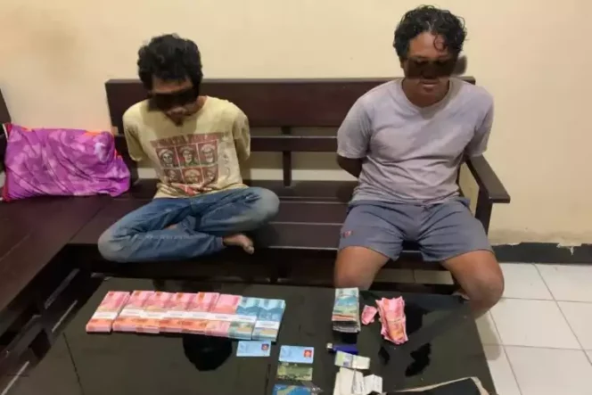 
Polisi Amankan Dua Terduga Pengedar Uang Palsu di Lombok Timur