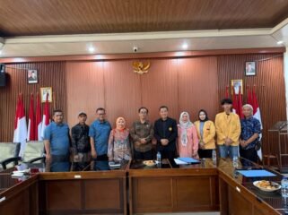 Photo: Audiensi Tim PKM Universitas Borobudur Pemerintahan Kecamatan Babakan Madang Bogor Jawa Barat (Doc.Ist) 