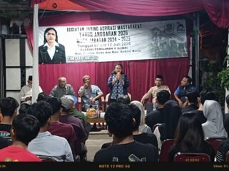 Photo: Anggota DPRD Kota Bekasi Fraksi PSI wakil ketua komisi II Yenny Kristianti, saat giat reses II tahun anggaran 2026 di Bekasi Barat (Doc.cam) 