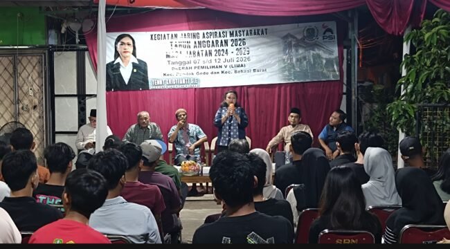 Photo: Anggota DPRD Kota Bekasi Fraksi PSI wakil ketua komisi II Yenny Kristianti, saat giat reses II tahun anggaran 2026 di Bekasi Barat (Doc.cam) 